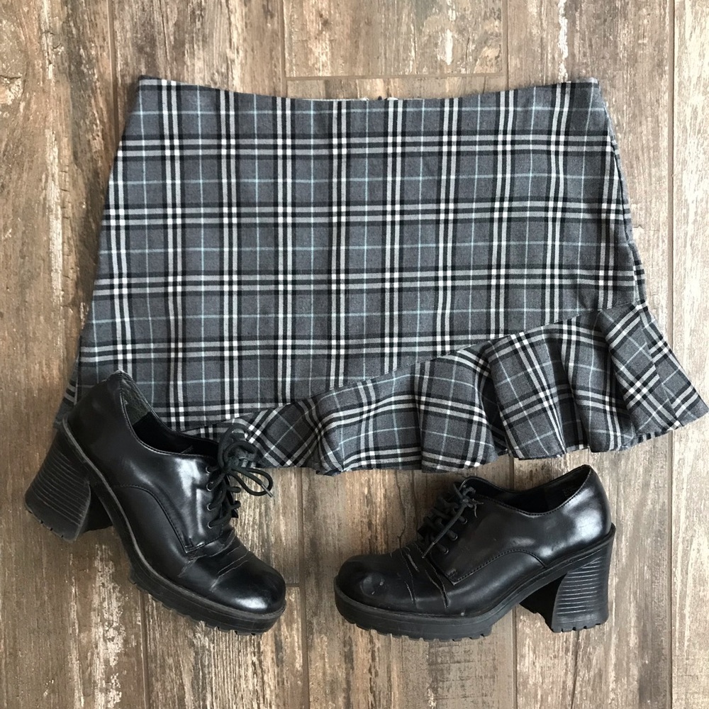 🎈Vintage tartan plaid ruffled mini skirt size 9